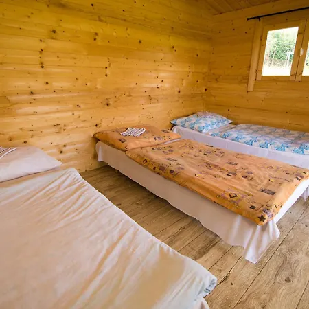 Chaticky Centrum Pastvinska Prehrada Holiday home Nekor